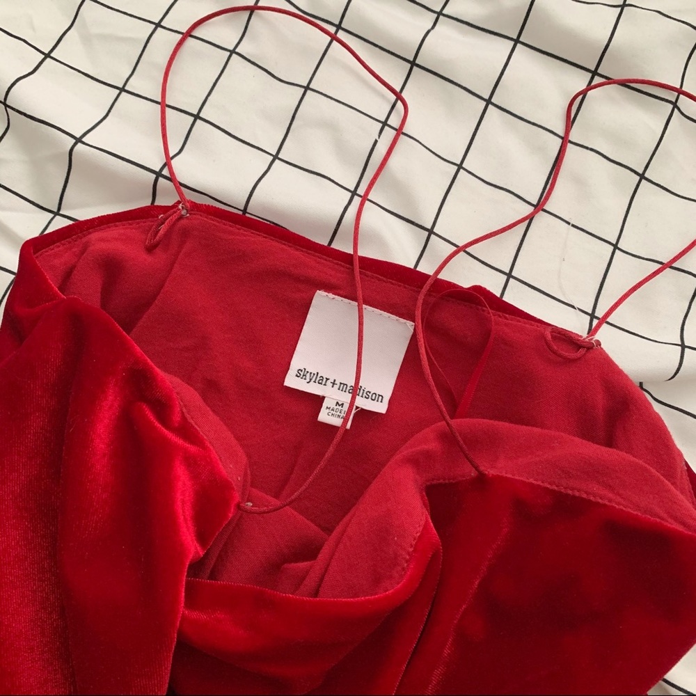 Red velvet cropped top [S]